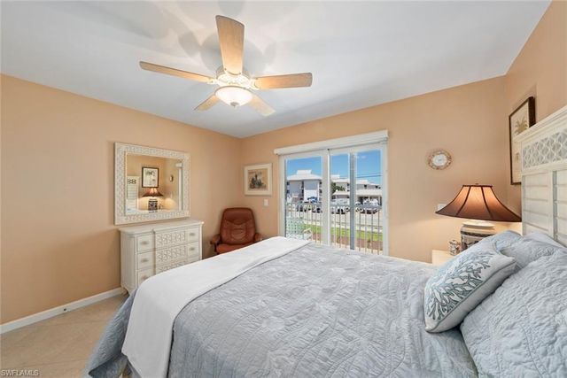 1340 Middle Gulf DR 8A, Sanibel, FL 33957