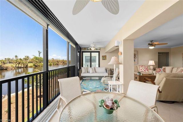 1340 Middle Gulf DR 8A, Sanibel, FL 33957