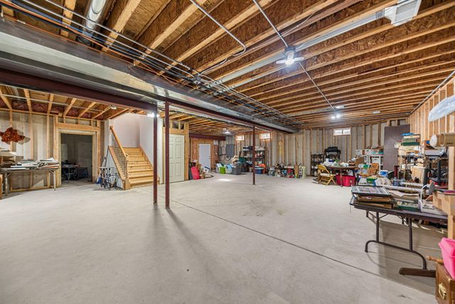 10430 W 173rd Avenue, Lowell, IN 46356