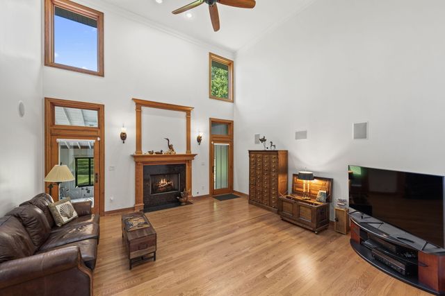 10430 W 173rd Avenue, Lowell, IN 46356