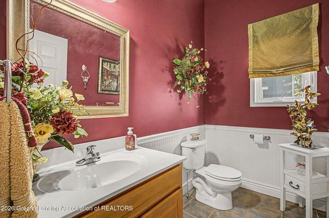 2047 Arbor Meadows Drive, Dewitt, MI 48820
