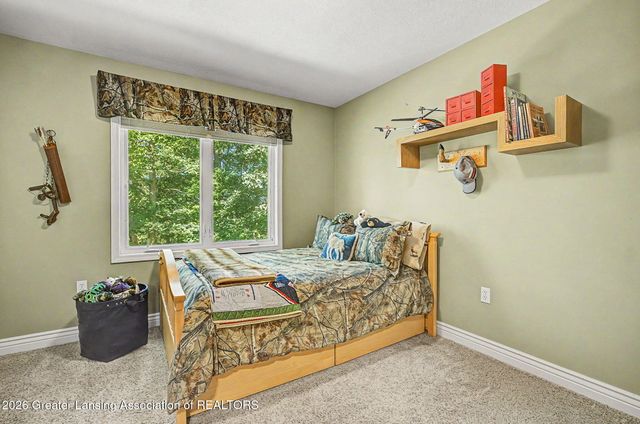 2047 Arbor Meadows Drive, Dewitt, MI 48820