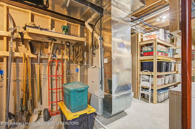 2047 Arbor Meadows Drive, Dewitt, MI 48820