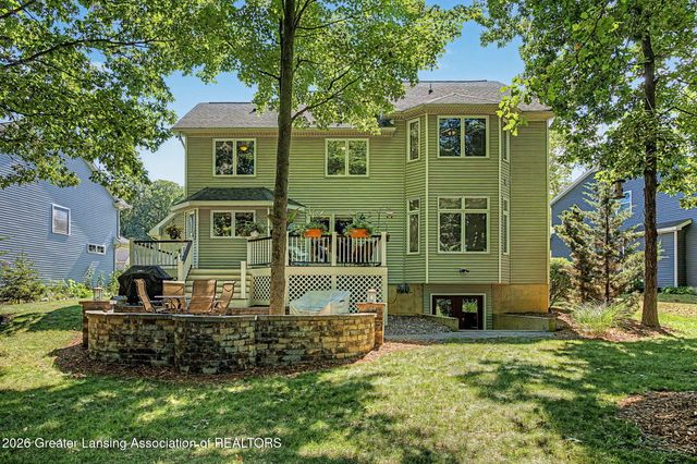 2047 Arbor Meadows Drive, Dewitt, MI 48820