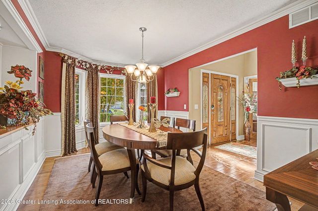 2047 Arbor Meadows Drive, Dewitt, MI 48820