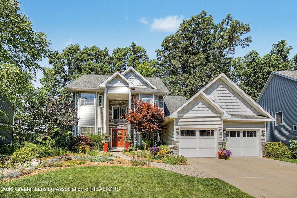 2047 Arbor Meadows Drive, Dewitt, MI 48820