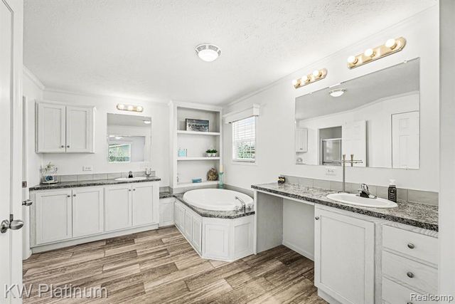 57512 Mill Point Road, Lenox, MI 48048