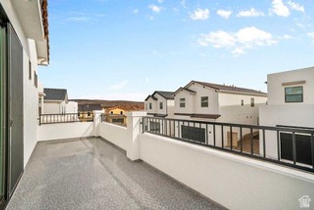 5651 S GARNET DR, St. George, UT 84790