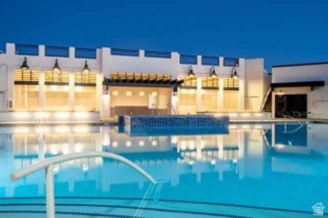 5651 S GARNET DR, St. George, UT 84790