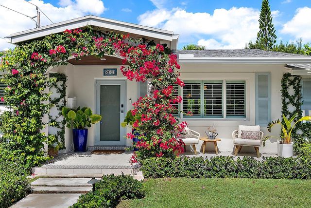 8001 Arlington Place, West Palm Beach, FL 33405