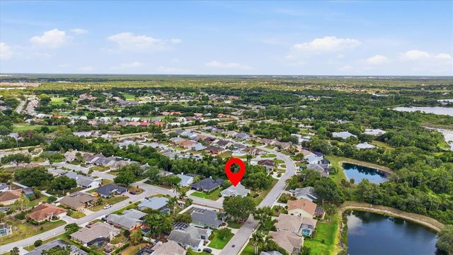 6157 55TH AVENUE CIRCLE E, Bradenton, FL 34203