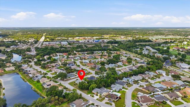 6157 55TH AVENUE CIRCLE E, Bradenton, FL 34203