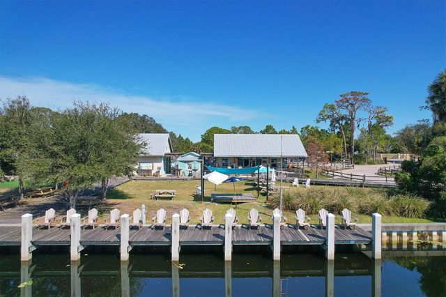6157 55TH AVENUE CIRCLE E, Bradenton, FL 34203