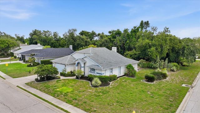 6157 55TH AVENUE CIRCLE E, Bradenton, FL 34203