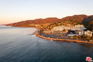 17328 Tramonto Drive 206, Pacific Palisades, CA 90272