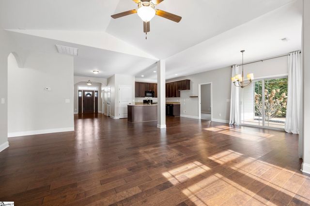 79 Rising Meadow Lane, Taylors, SC 29687