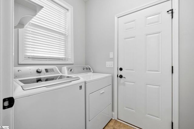 79 Rising Meadow Lane, Taylors, SC 29687