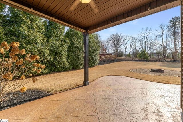 79 Rising Meadow Lane, Taylors, SC 29687