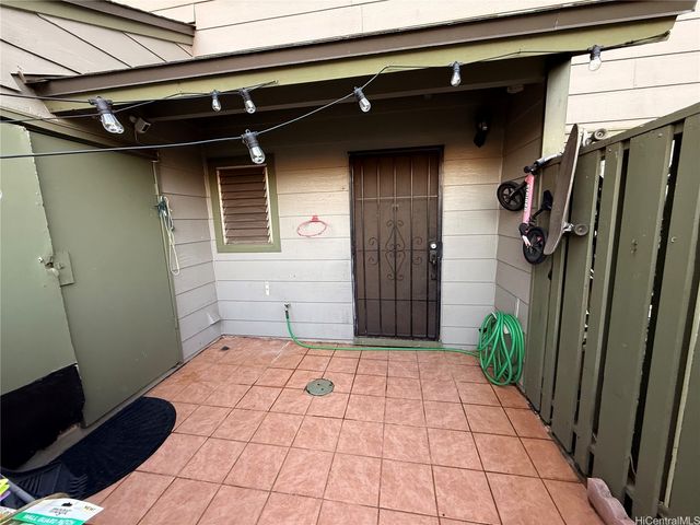 92-1235 Panana Street 32, Kapolei, HI 96707