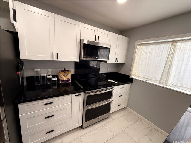 92-1235 Panana Street 32, Kapolei, HI 96707