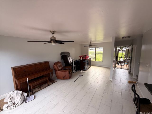 92-1235 Panana Street 32, Kapolei, HI 96707