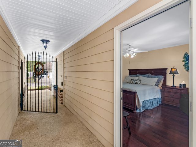 111 Cottage Club Drive, Locust Grove, GA 30248