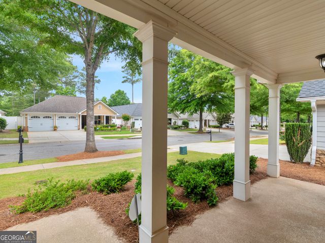 111 Cottage Club Drive, Locust Grove, GA 30248