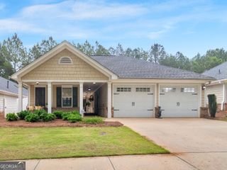 111 Cottage Club Drive, Locust Grove, GA 30248