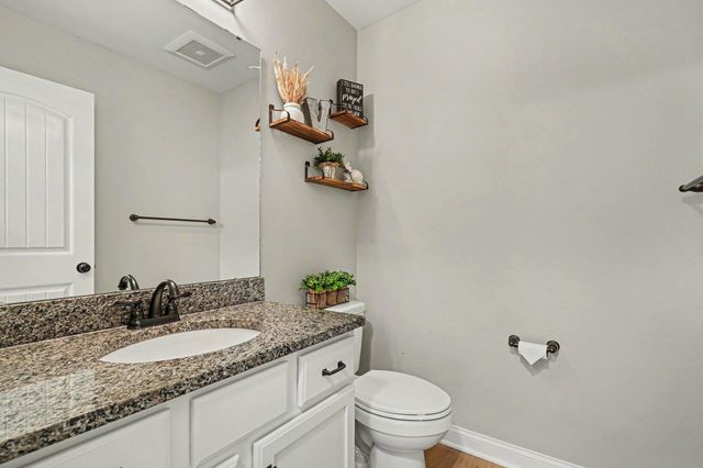 2423 Treetop Lane, Hebron, KY 41048