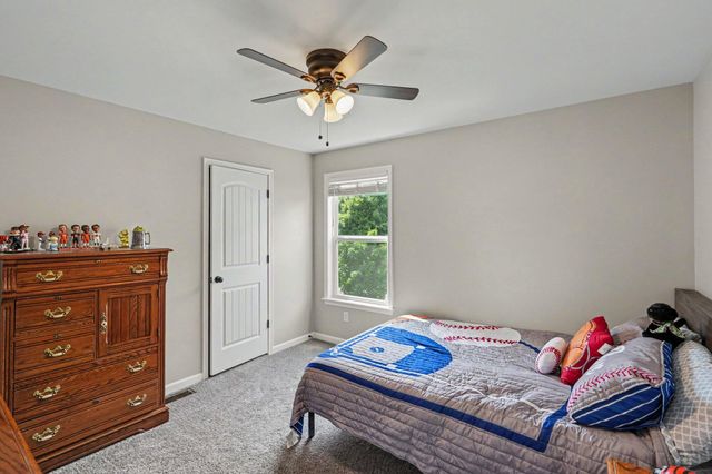 2423 Treetop Lane, Hebron, KY 41048
