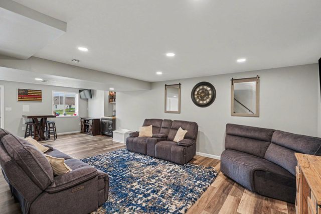 2423 Treetop Lane, Hebron, KY 41048