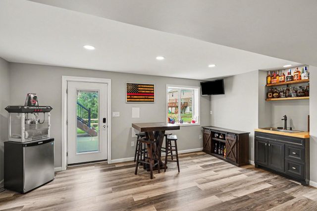 2423 Treetop Lane, Hebron, KY 41048