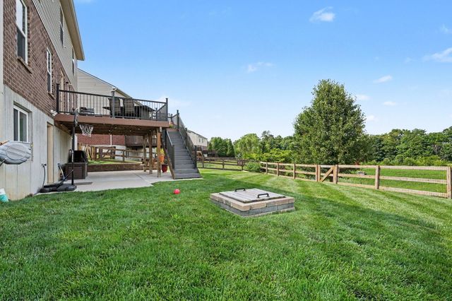 2423 Treetop Lane, Hebron, KY 41048