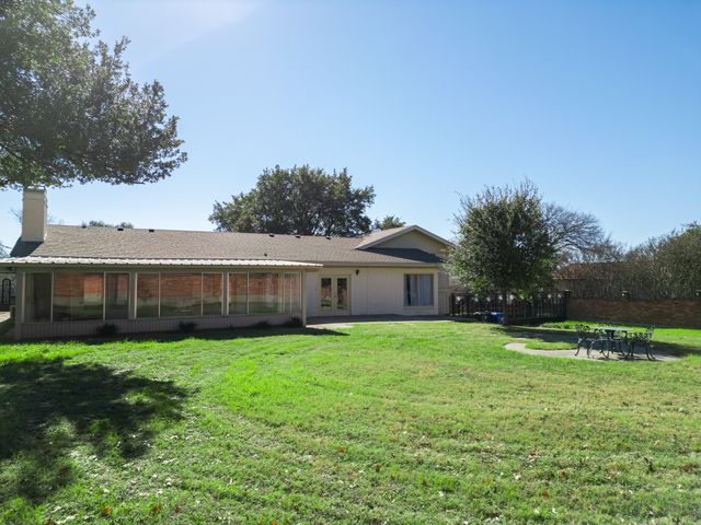 5819 Mount Rockwood Circle, Waco, TX 76710