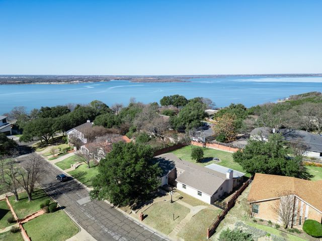 5819 Mount Rockwood Circle, Waco, TX 76710