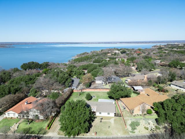 5819 Mount Rockwood Circle, Waco, TX 76710