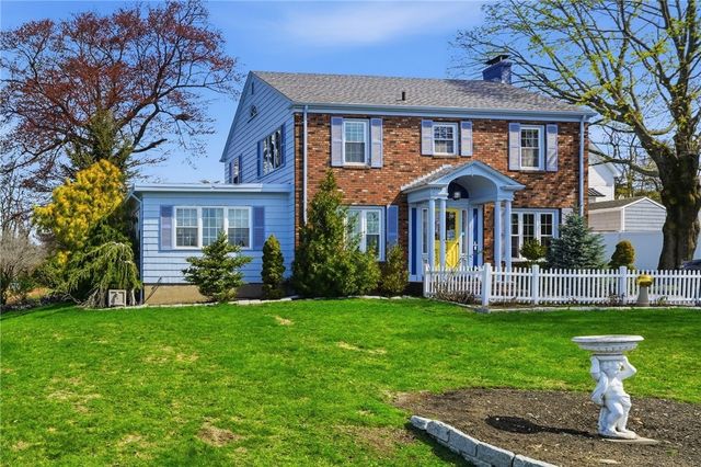 680 Veterans Memorial Parkway, East Providence, RI 02914