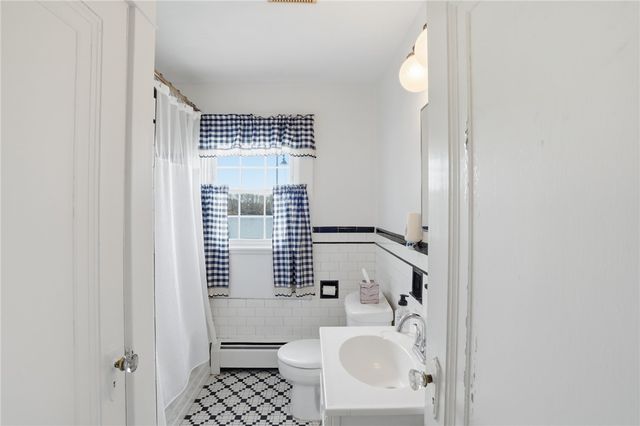 680 Veterans Memorial Parkway, East Providence, RI 02914
