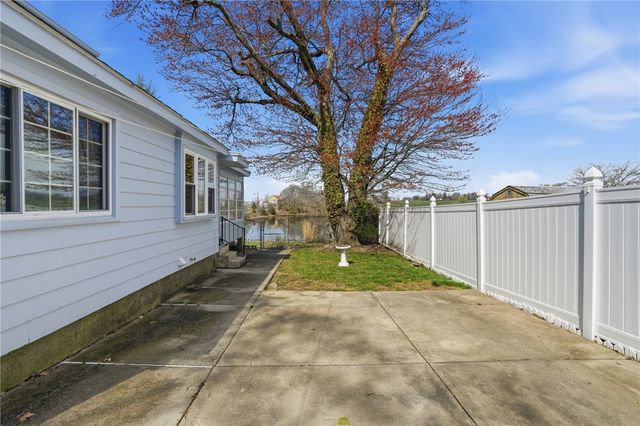 680 Veterans Memorial Parkway, East Providence, RI 02914