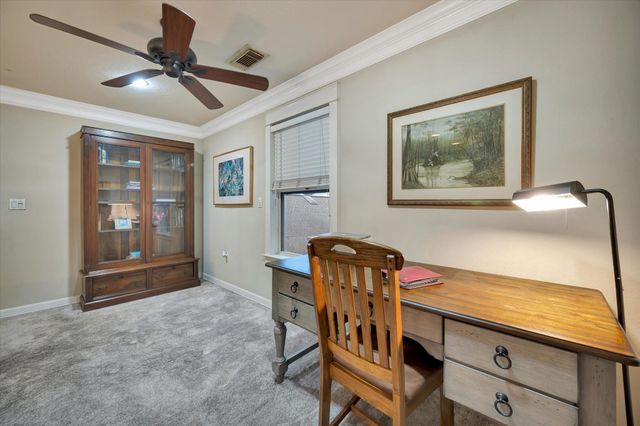 222 Oak Road Road, Clear Lake Shores, TX 77565