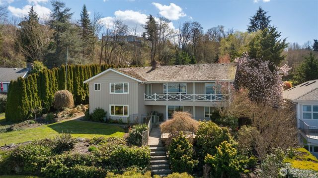 29903 Marine View Dr SW, Federal Way, WA 98023