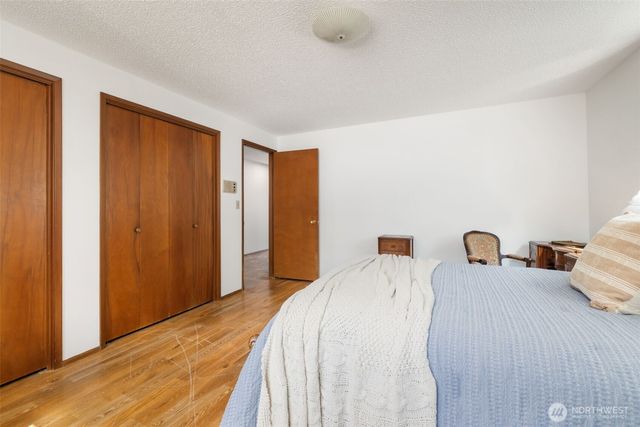 29903 Marine View Dr SW, Federal Way, WA 98023