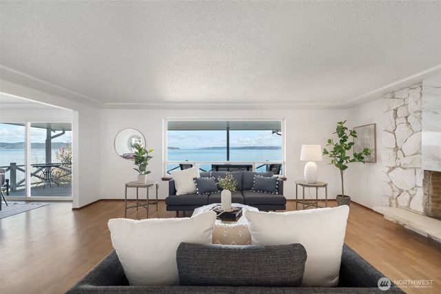 29903 Marine View Dr SW, Federal Way, WA 98023