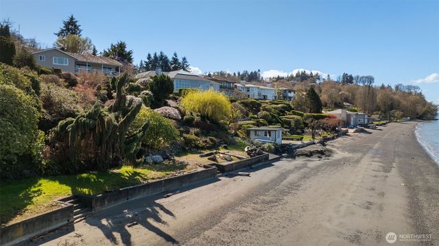 29903 Marine View Dr SW, Federal Way, WA 98023