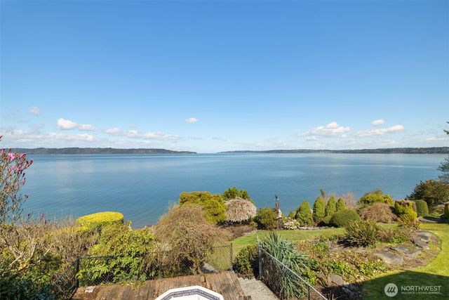 29903 Marine View Dr SW, Federal Way, WA 98023