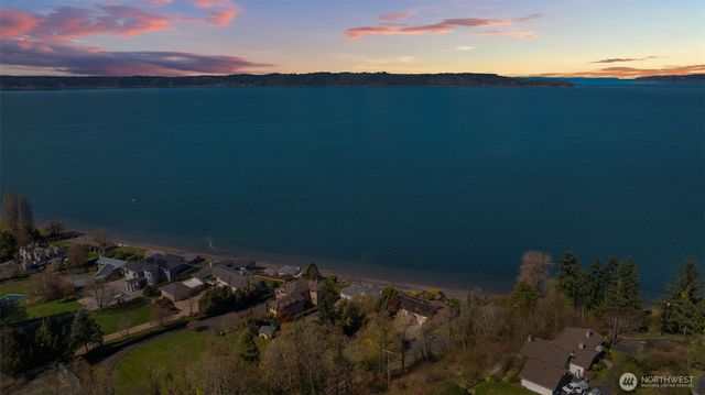 29903 Marine View Dr SW, Federal Way, WA 98023