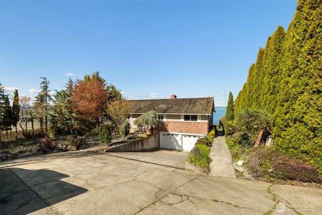 29903 Marine View Dr SW, Federal Way, WA 98023