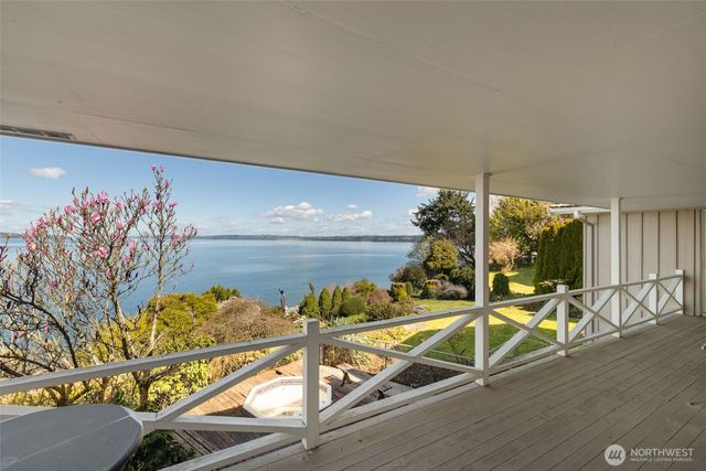 29903 Marine View Dr SW, Federal Way, WA 98023