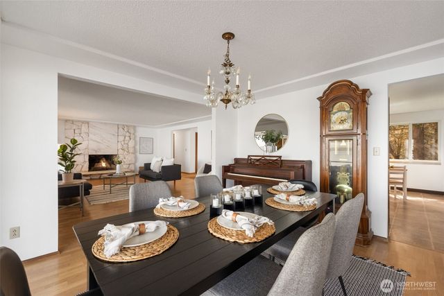 29903 Marine View Dr SW, Federal Way, WA 98023