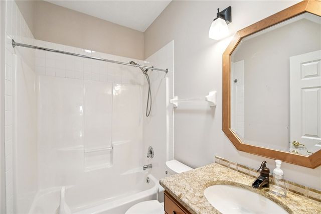 32 Sotheby Drive, Greece, NY 14626